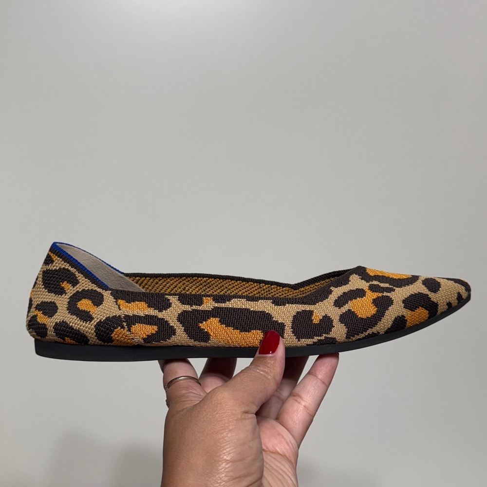 Rothy’s The Point Big Cat Leopard Print Flats - Picture 3 of 17